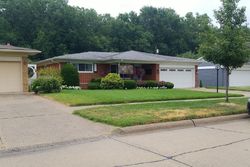 MACOMB Pre-Foreclosure